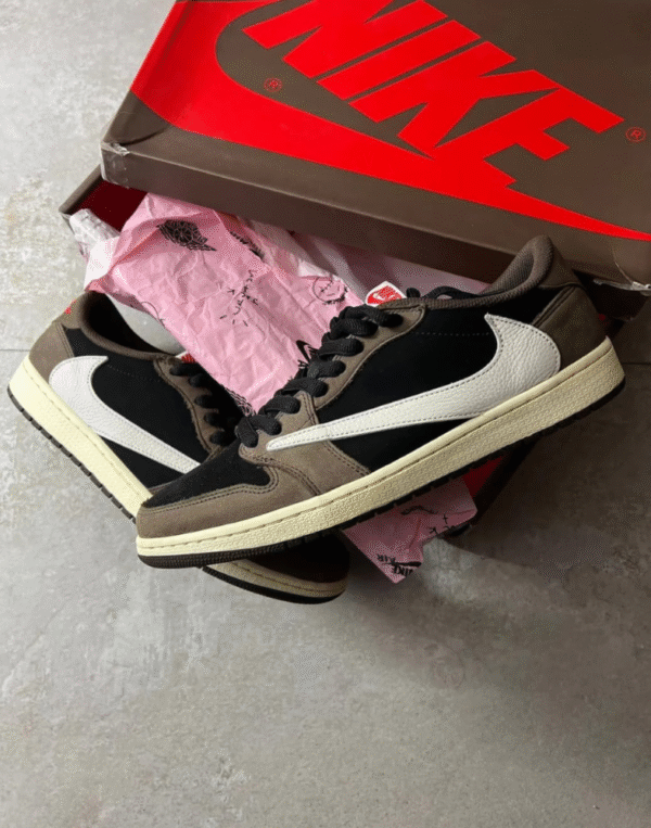 Nike Air Jordan Retro 1 Low Travis Scott X Dark Mocha First Copy